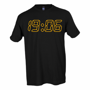 19:06 T-Shirt Black